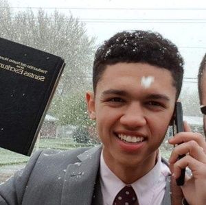 Meet your Posher, Chris